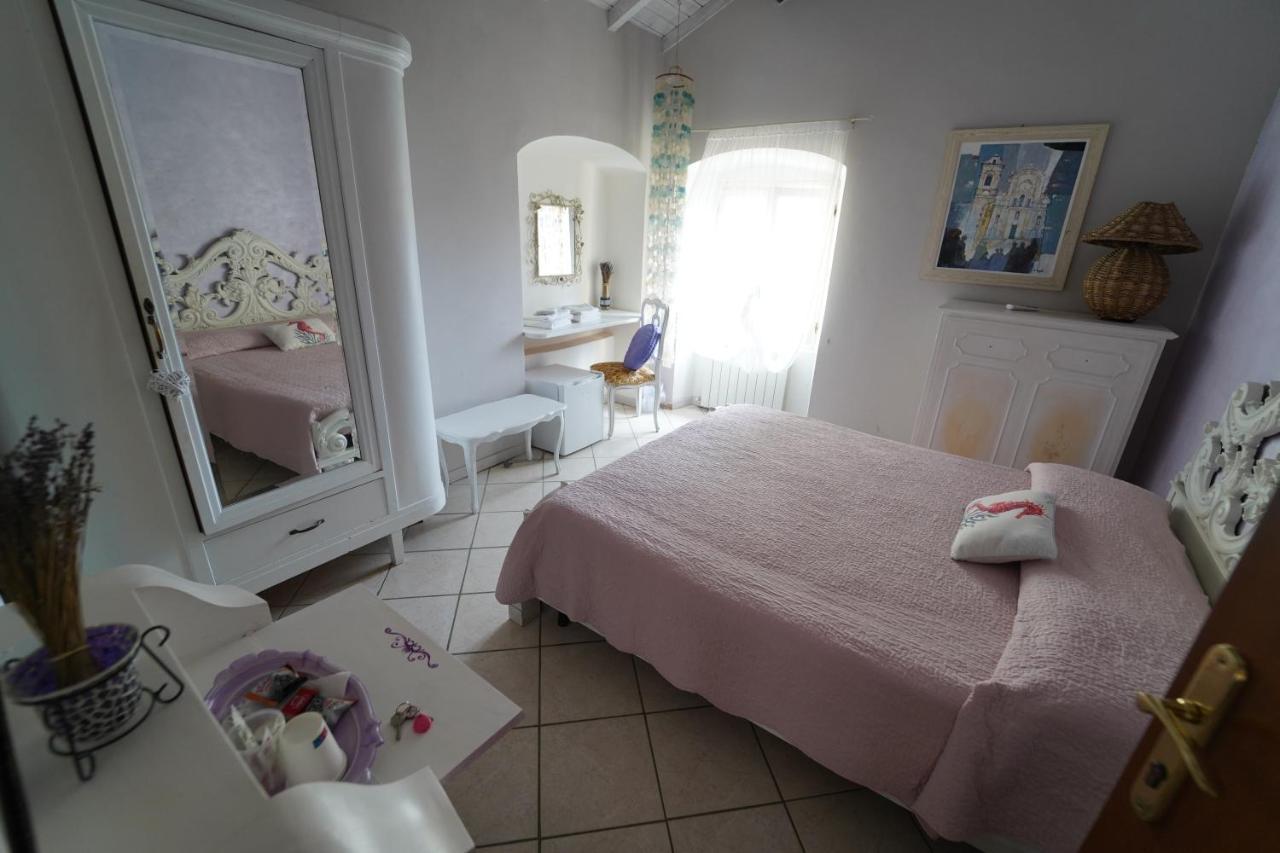 Camera Nel Borgo Medievale Di Cervo - Lenottimediterranee ภายนอก รูปภาพ